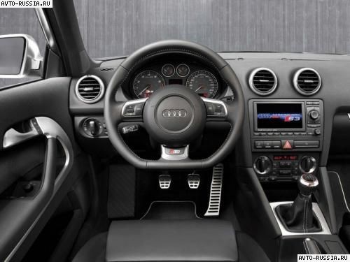 Audi S3: 1 фото