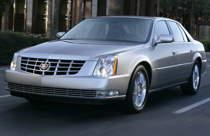 Cadillac DTS: 11 фото