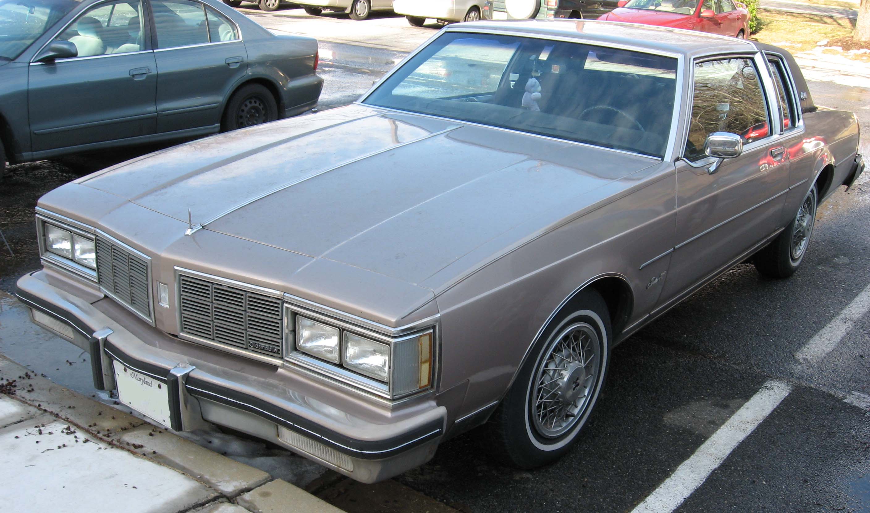 Oldsmobile Delta 88. 