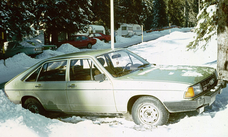 Audi 100 C2: 8 фото