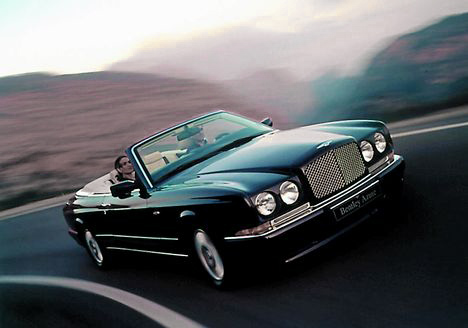 Bentley Azure: 10 фото