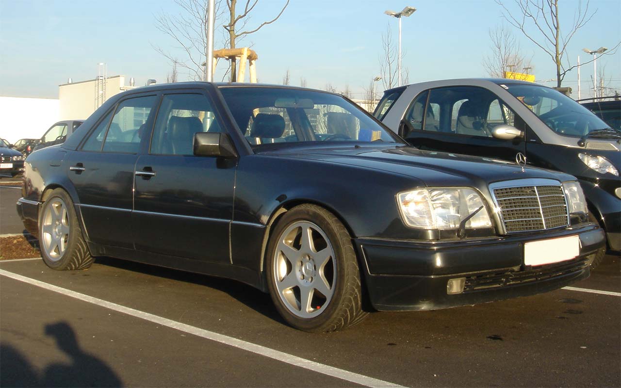 Mercedes E-class W124