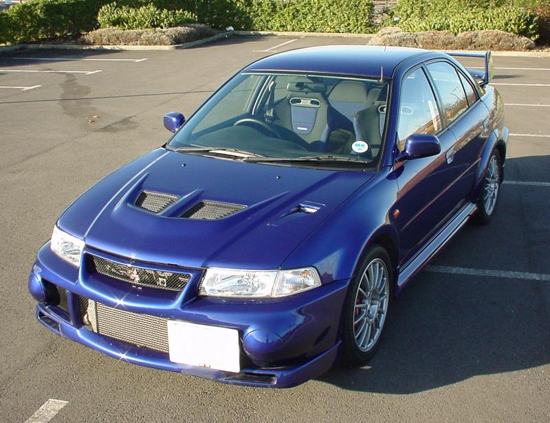 Mitsubishi Lancer VI: 4 фото