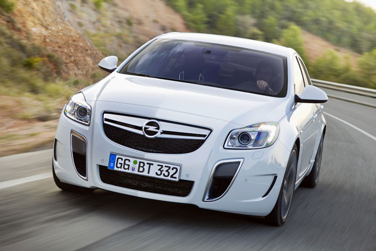 Opel Insignia OPC: 3 фото