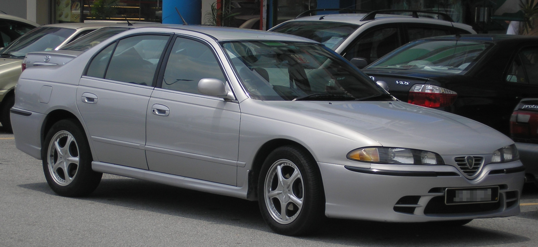 Proton Perdana: 6 фото