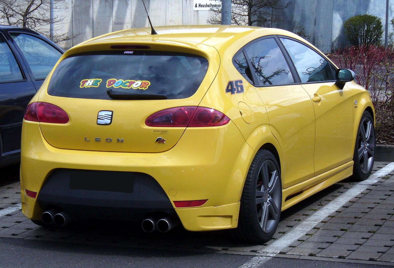 SEAT Leon FR: 2 фото