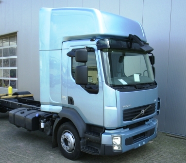 Volvo FL: 8 фото